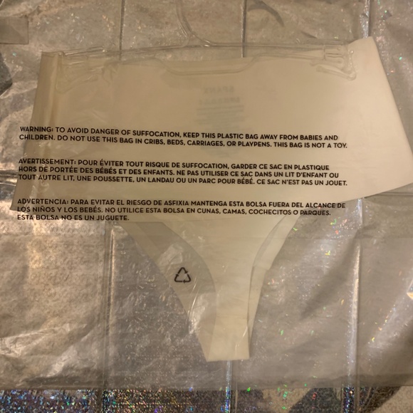 Spanx - Picture 3 of 3